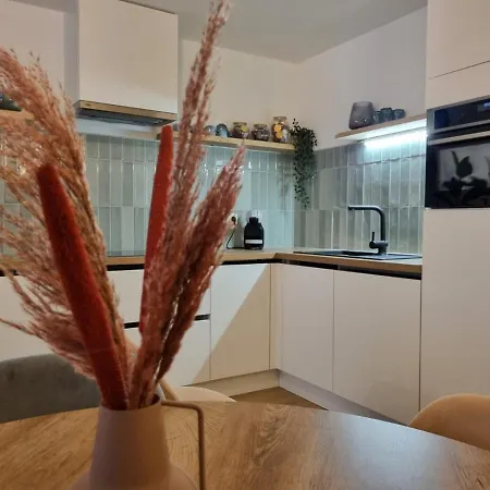 Bohostende Lägenhet