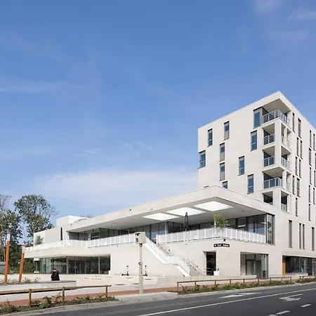 Bohostende Lägenhet